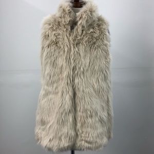 Gap Cream Faux Fur Sleeveless Vest XSP